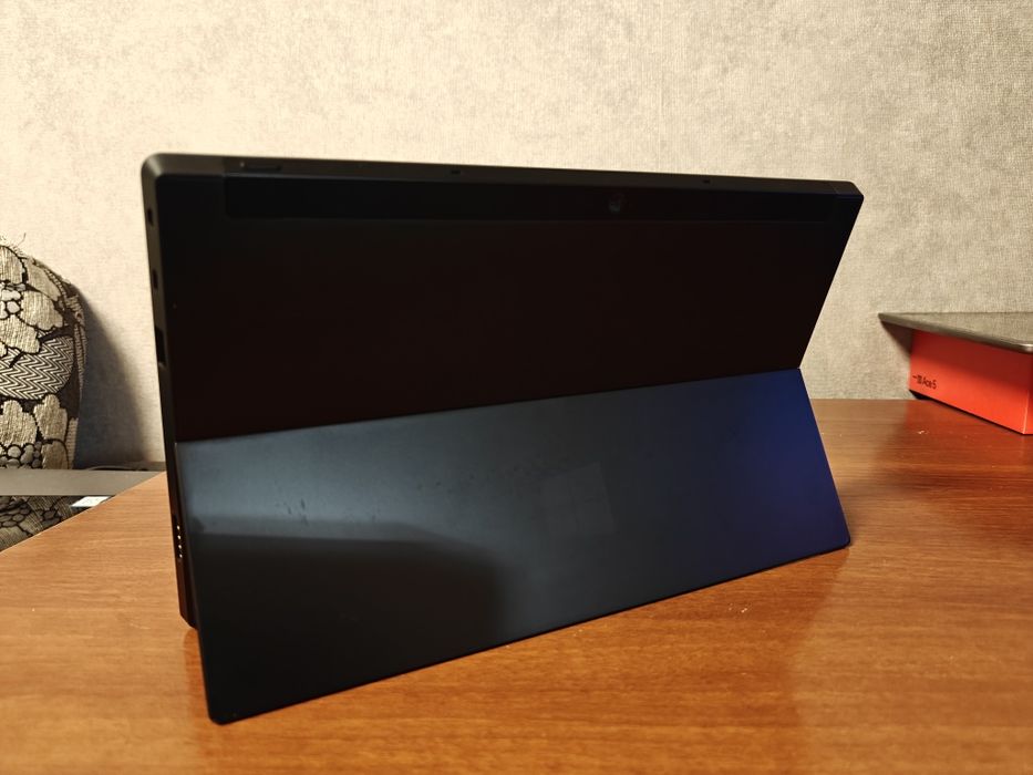 Microsoft Surface RT 32GB (Windows 8)