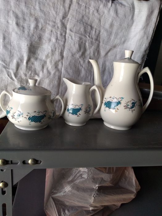 Conjunto de 3 Peças de loiça Antiga