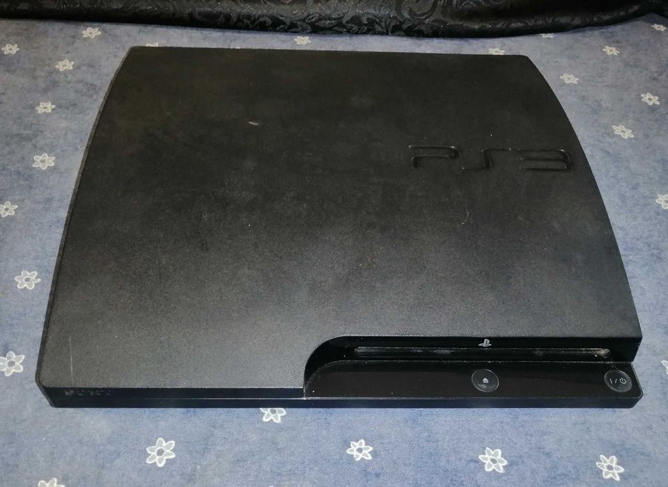 Sony Playstation PS3 500gb + 13 jogos.
