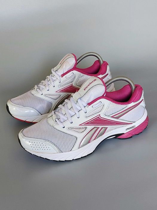 Кросівки жіночі Reebok для бігу 39 / 25.5 см  Doublehall Running взуття жіноче сітка літні