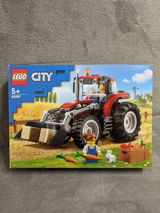 Конструктор LEGO City Трактор (60287)