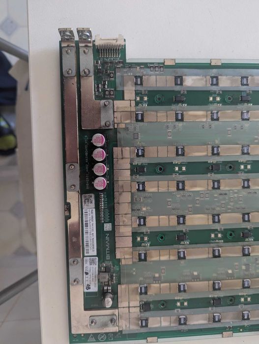 Hashboard Antminer S19445122715646709761