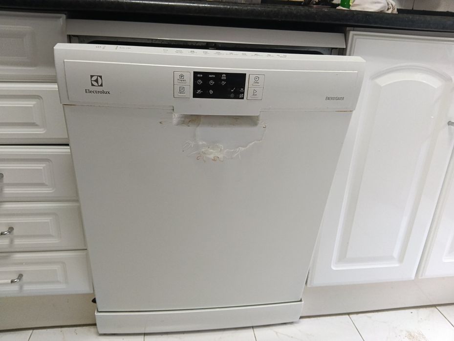 Máquina de louça grande( Standart) Electrolux