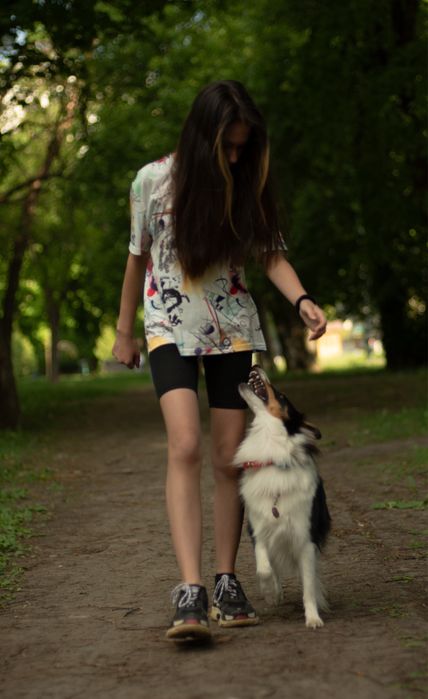 Вигул, зооняня, догсітер, pet sitter, догляд за собаками, вигул собак