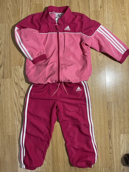 Костюм на дівчинку 110-116