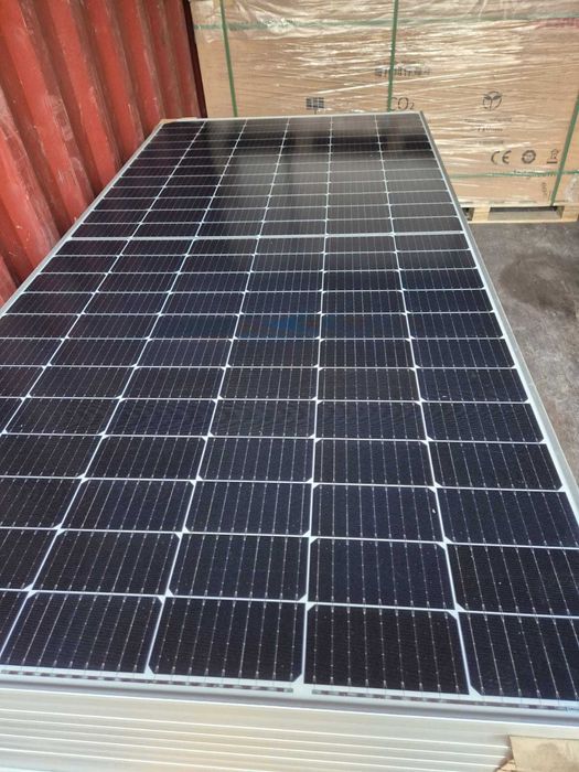 Nowe panele fotowoltaiczne LONGI BI-FACIAL LR4-72HBD-445W srebrna rama