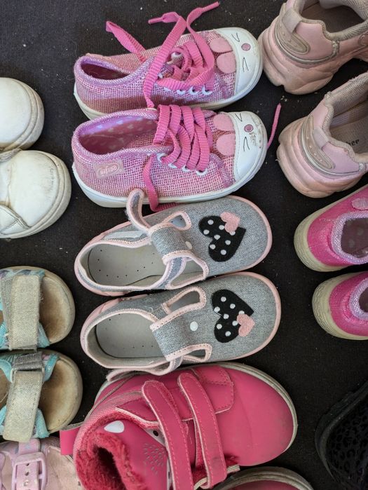 Buciki dla dziewczynki 22-23 adidasy sandały zimowe trampki