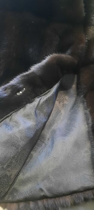 Шуба в ідеальному стані