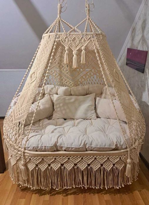 sofa wisząca makrama, huśtawka sofa makramowa, sofa huśtawka boho