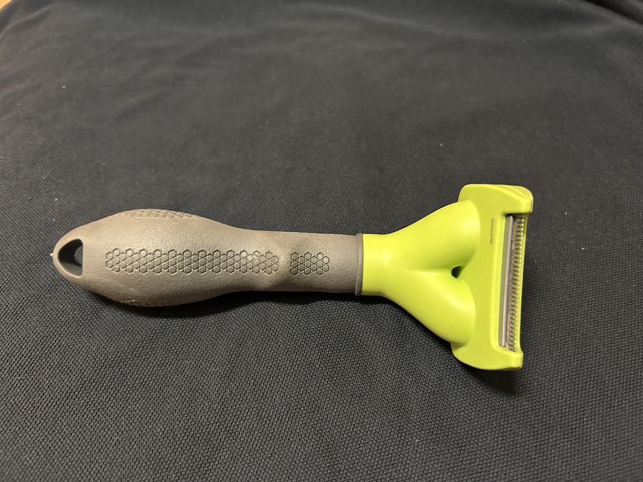 Escova pentear e devastar pelo cao