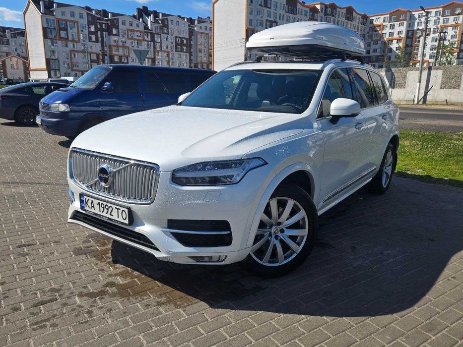 VOLVO XC90 2017