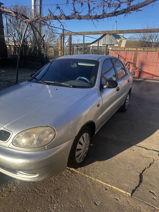 Продам  Ланос технічно нормальний стан