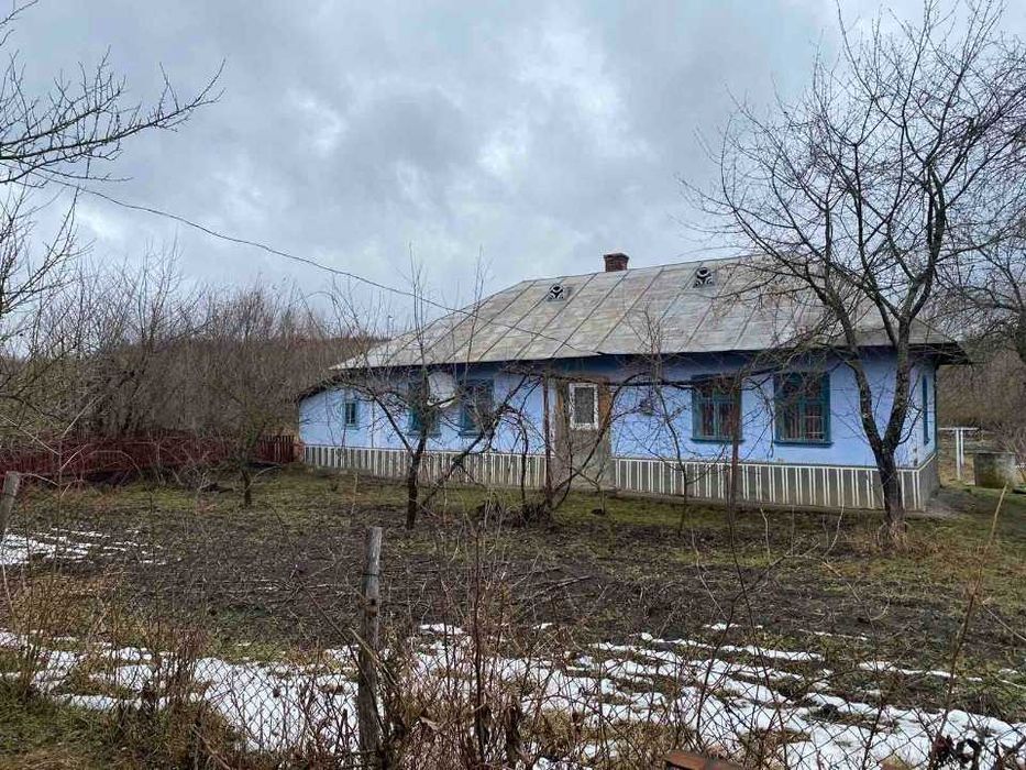Продаж житлового будинку