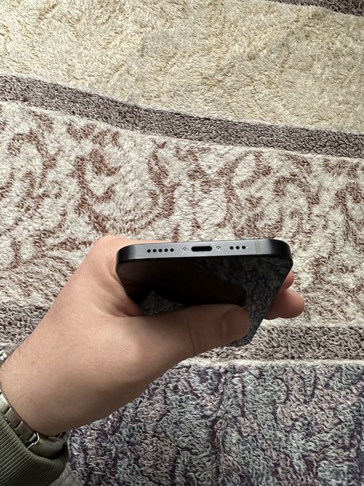 IPhone 12 black 64 Gb