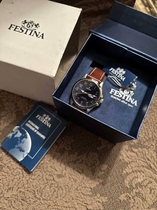Годинник Festina