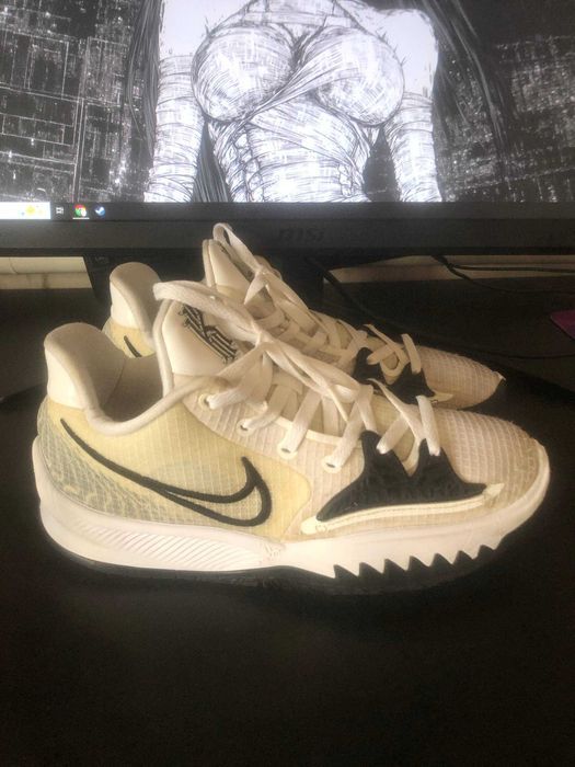 баскетбольні кросівки Nike Kyrie Low 4