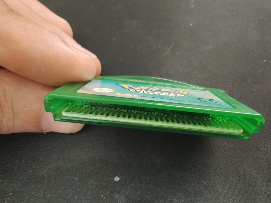 Pokemon Emerald original em inglês em muito bom estado