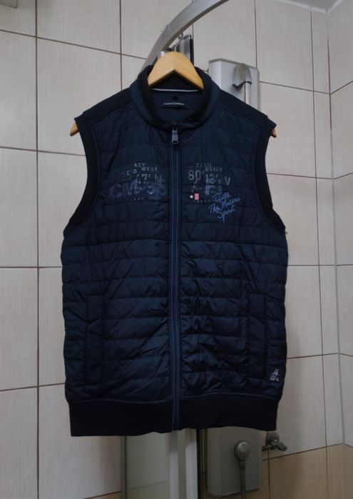 Męska M  kamizelka pikowana marki CASA MODA w kolorze ciemnego granatu