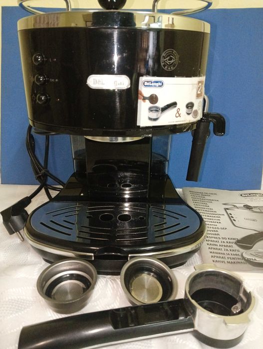 Ekspres kolbowy Delonghi