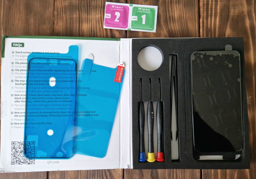 Hoonyer Ekran dotykowy LCD do iPhone’a X czarny 5,8’’ + folia ochronna