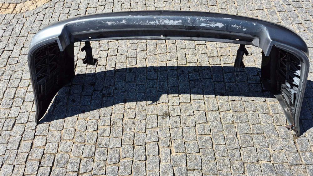 Para-choques traseiro Audi A4 B5 8D carrinha original pré facelift 1996 a 1999