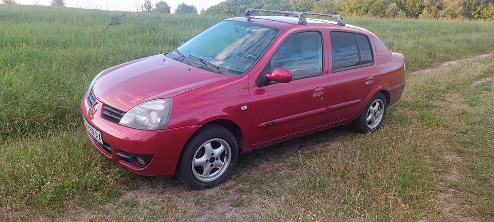 Renault Clio 2 . Simbol