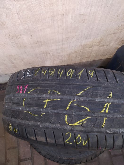 Cp61 245/40/19 98y Dunlop SP Sport Maxx GT r01