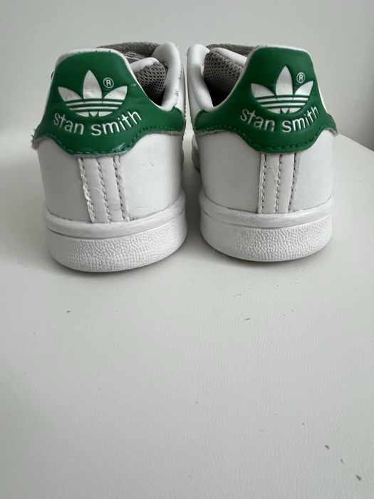 Кеди білі Adidas 28,5 (18,2 см устілка)
