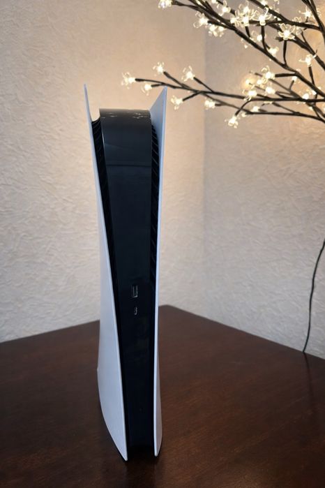 PlayStation 5 PS5 + 2 джойстики + повний комплект | Ідеальний стан