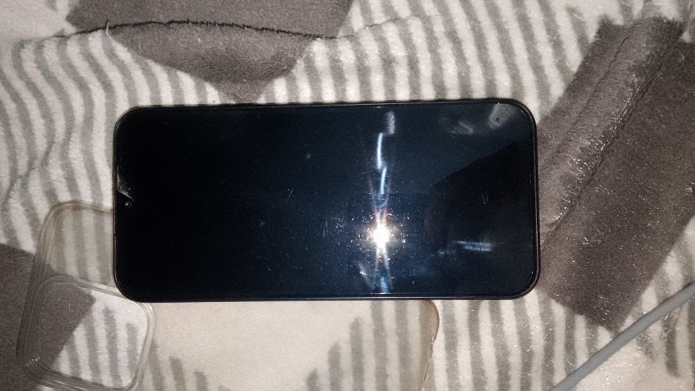 Redmi 15C ,новый ещё не пользовалась