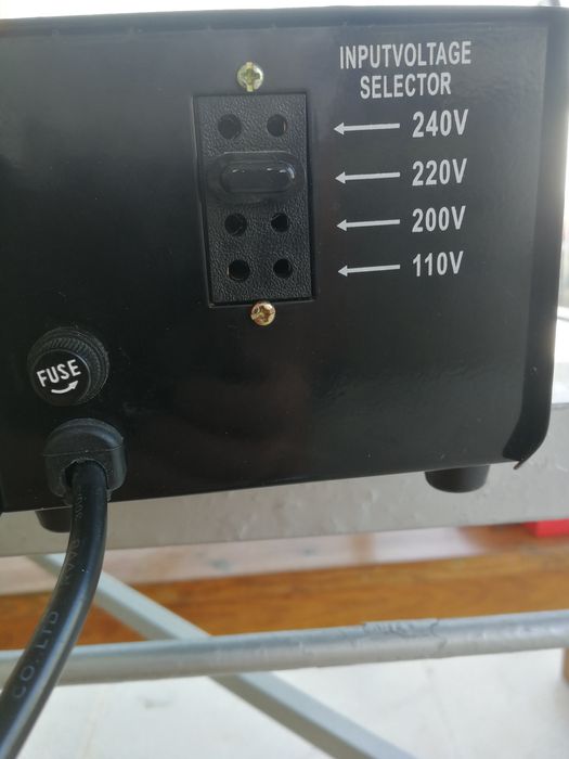 Transformer for converting Canadian and US systems to Portuguese64551522854147122