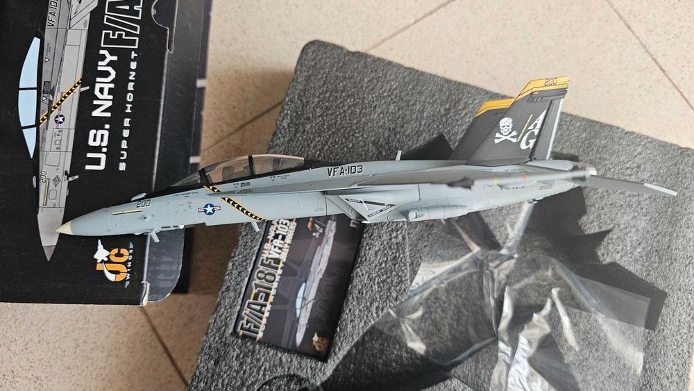 F/A-18 Super Hornet Jolly Rogers – JC Wings – VFA-103 – 1:72 – NOVO