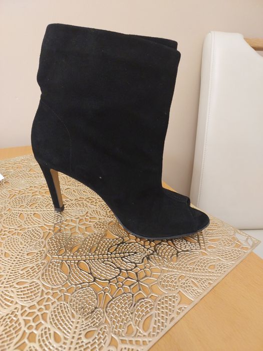 Czarne skórzane botki Wojas 39/40