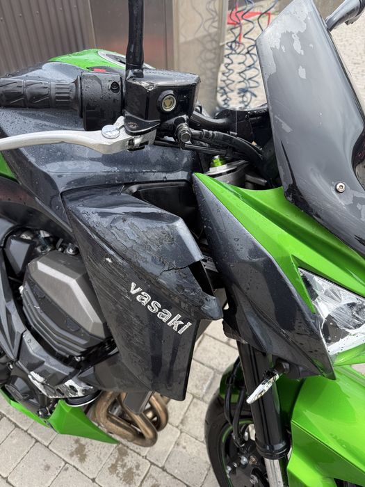 Кавасакі z800.         .