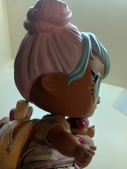 Продам куклу лол большая