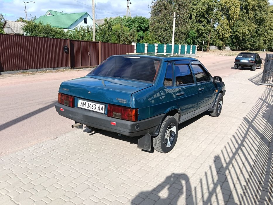 Авто-бізнесмени мімо!