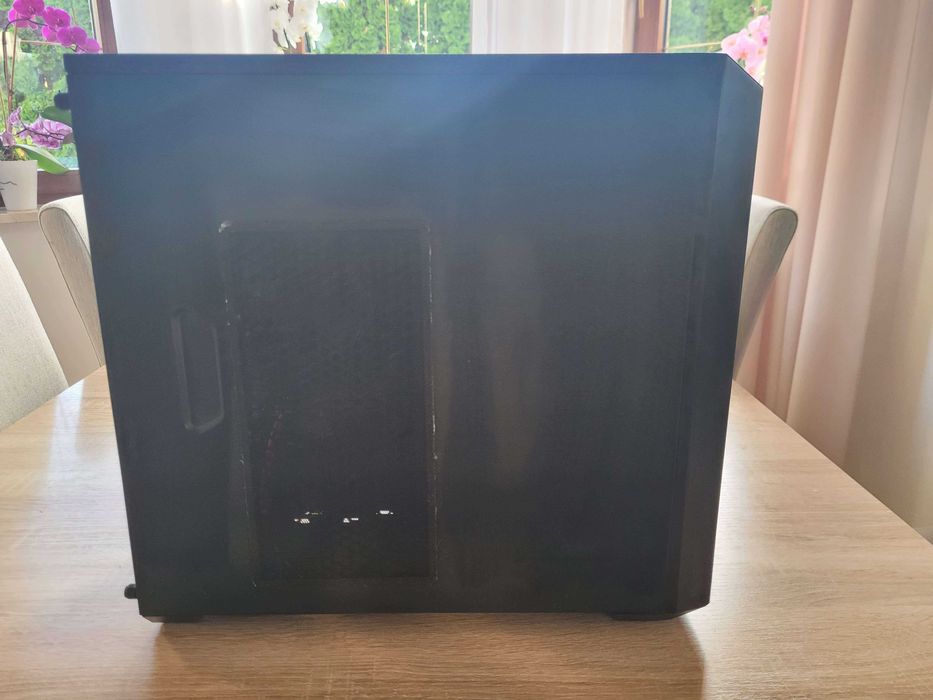 Komputer i5 7gen / 16GB RAM / GTX 1650 – 1100 zł (do negocjacji)