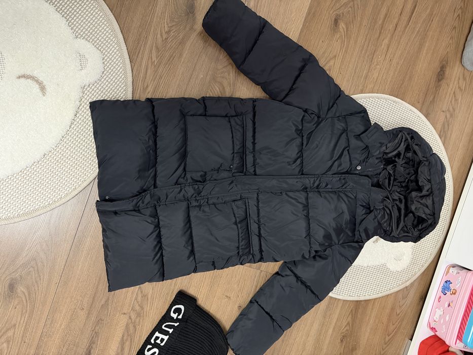 Продам пуховик guess дитячий
