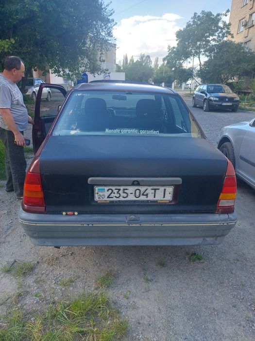 (не на ходу) Opel Kadett 1.4 моноінжектор 1991р