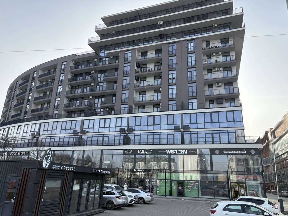 Продаж комерційних приміщень в ЖК CRYSTAL