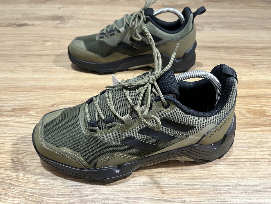 Кросівки тренінгові adidas terrex eastrail 2  Нові.   Розмір 41(26 см.) Ціна 2890 грн.