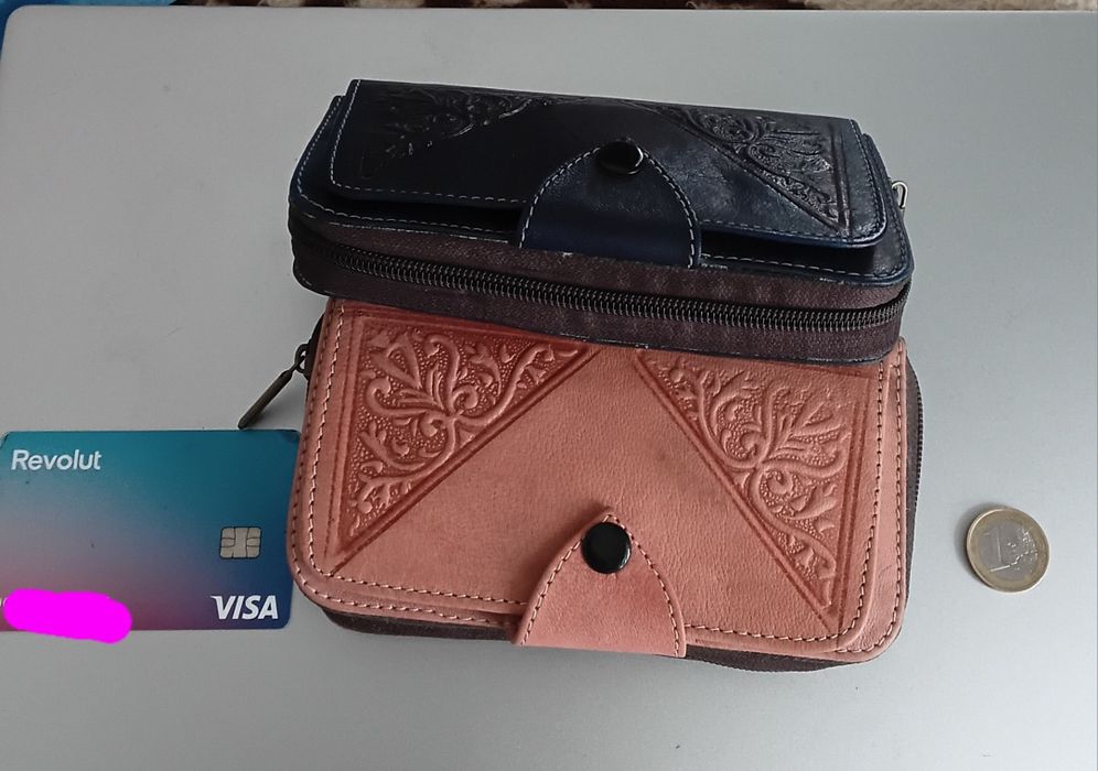 Carteira em Pele Natural de Marrocos  Elegância e Qualidade Exclusiva