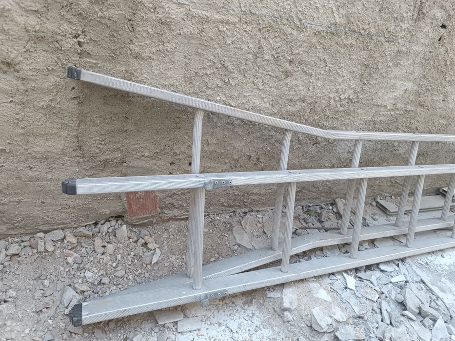 Escada de alumínio extensível – 2 lances de 5 metros (10m)