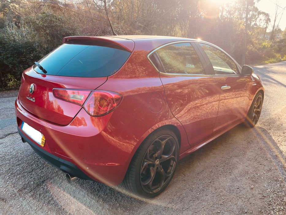 Alfa Romeo Giulietta QV 1750 TBi apenas 67000km (Quadrifoglio Verde)