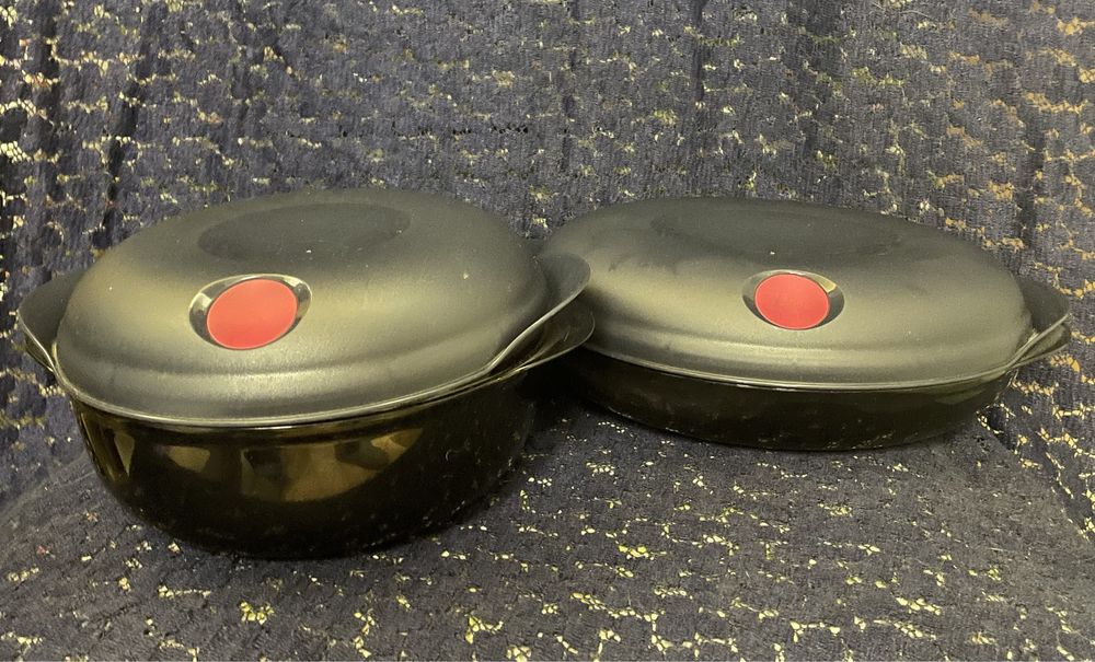 Контейнеры Tupperware с клапоном из серии «умная посуда»