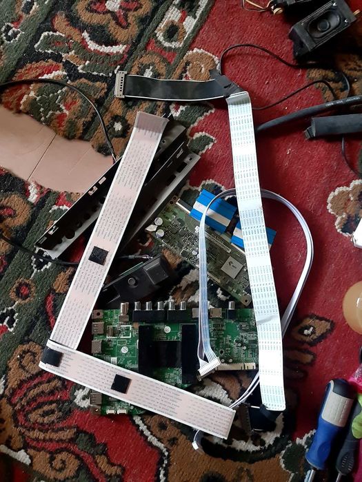 Запчастини для телевізора kivi 55