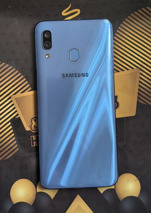 Телефон Samsung Galaxy A30