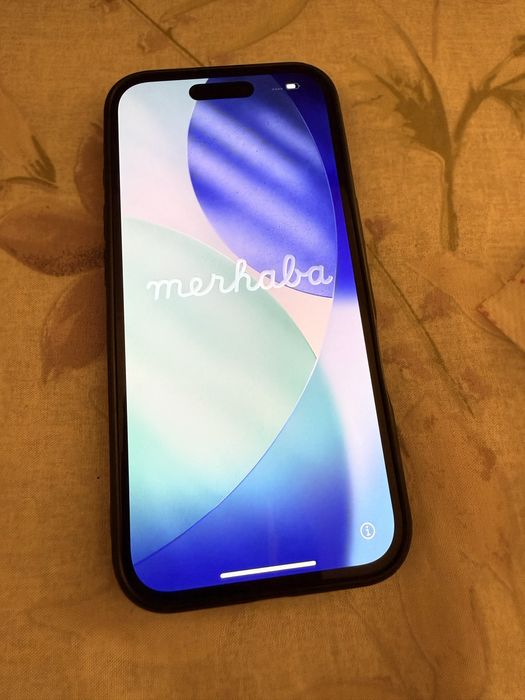 iPhone 16 128GB Preto - Traseira partida