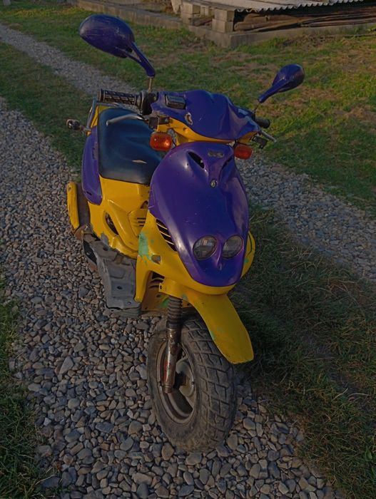 Продам скутер ..+Торг