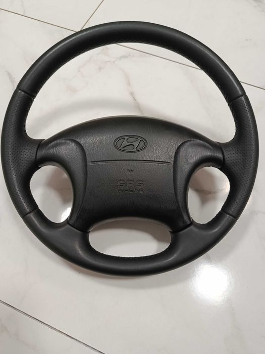 Кермо з airbag на Hyndai Tucson, Santafe